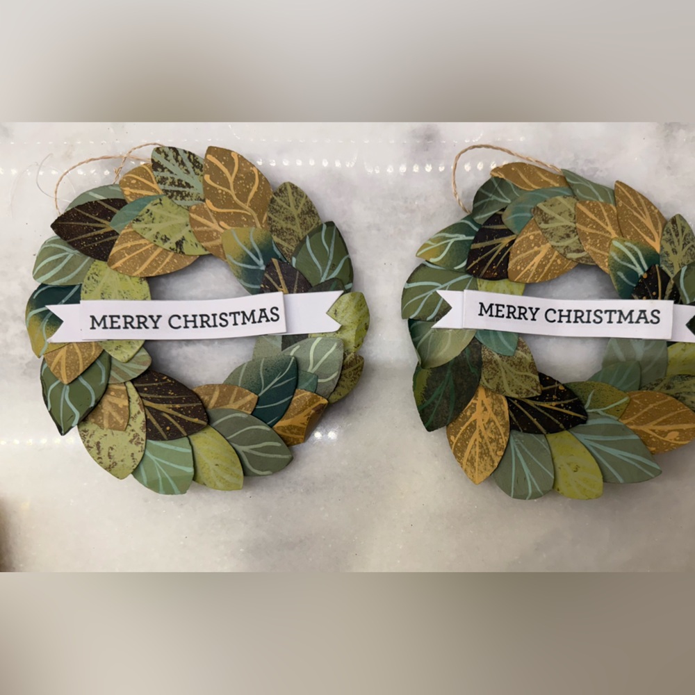 Festive Green and Gold Holiday paper Wreath ornaments. Set of 2. NWOT